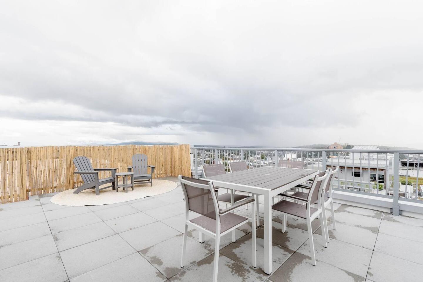 Cityscape Condotel On First Hill-Capitol Hill Seattle Exterior photo