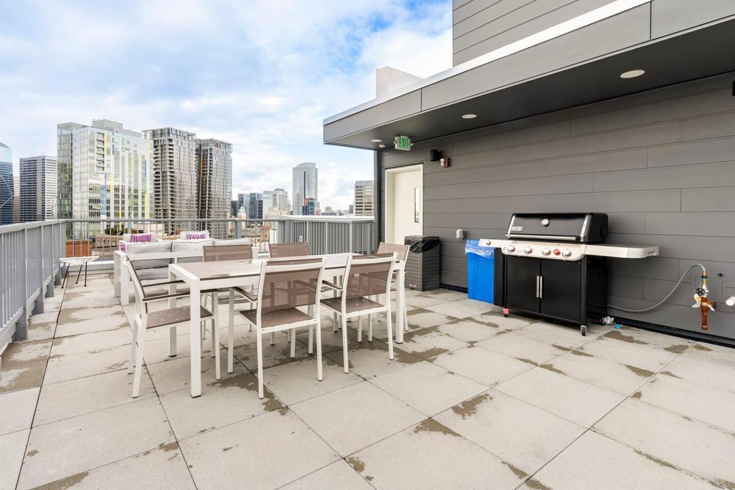 Cityscape Condotel On First Hill-Capitol Hill Seattle Exterior photo